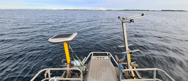 Vy tagen från båten Ugglan ut över havet Vy tagen från båten Ugglan ut över havet