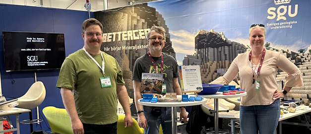 SGU:s personal i monter på comic con 2025
