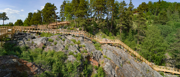 Bild över trappor vid döda fallen i Geopark Indalsälven