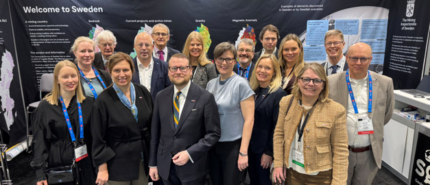 Image showing personel from the geological survey of Sweden at their convention booth