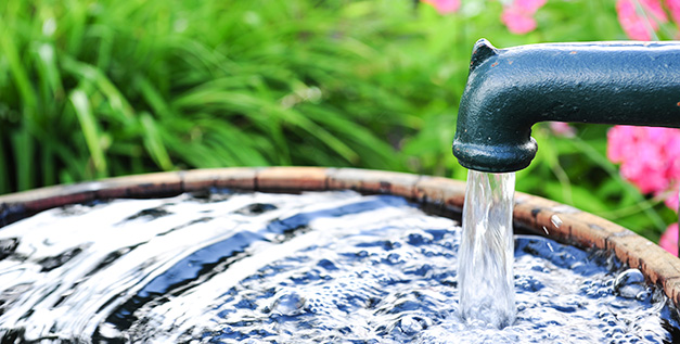 Bild på vattenpump.